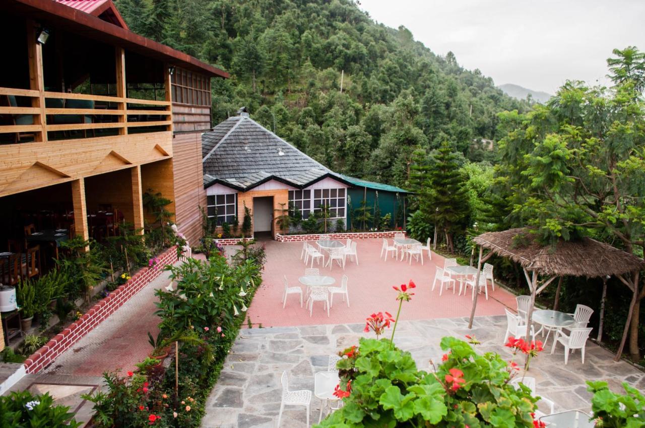 Oakwood Hamlet Resort Шімла Екстер'єр фото