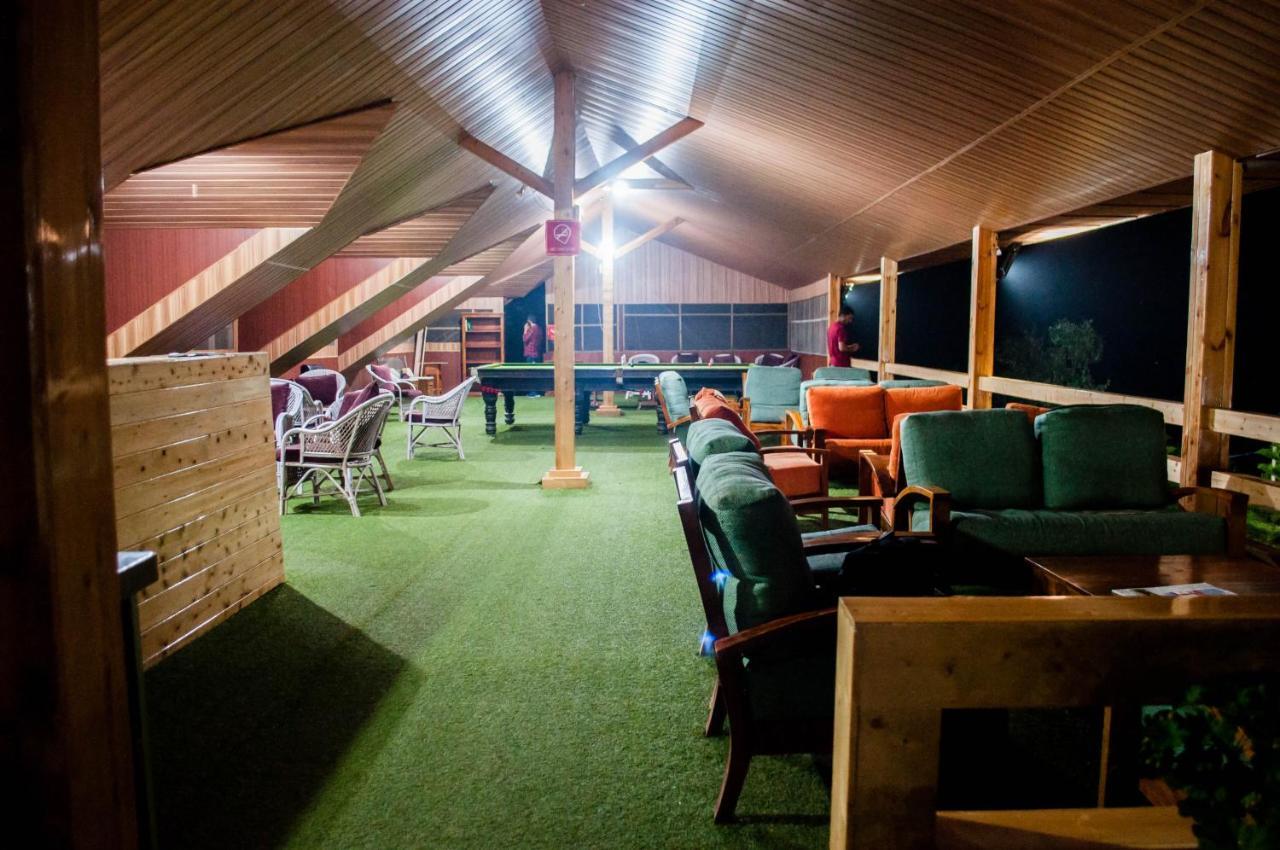 Oakwood Hamlet Resort Шімла Екстер'єр фото