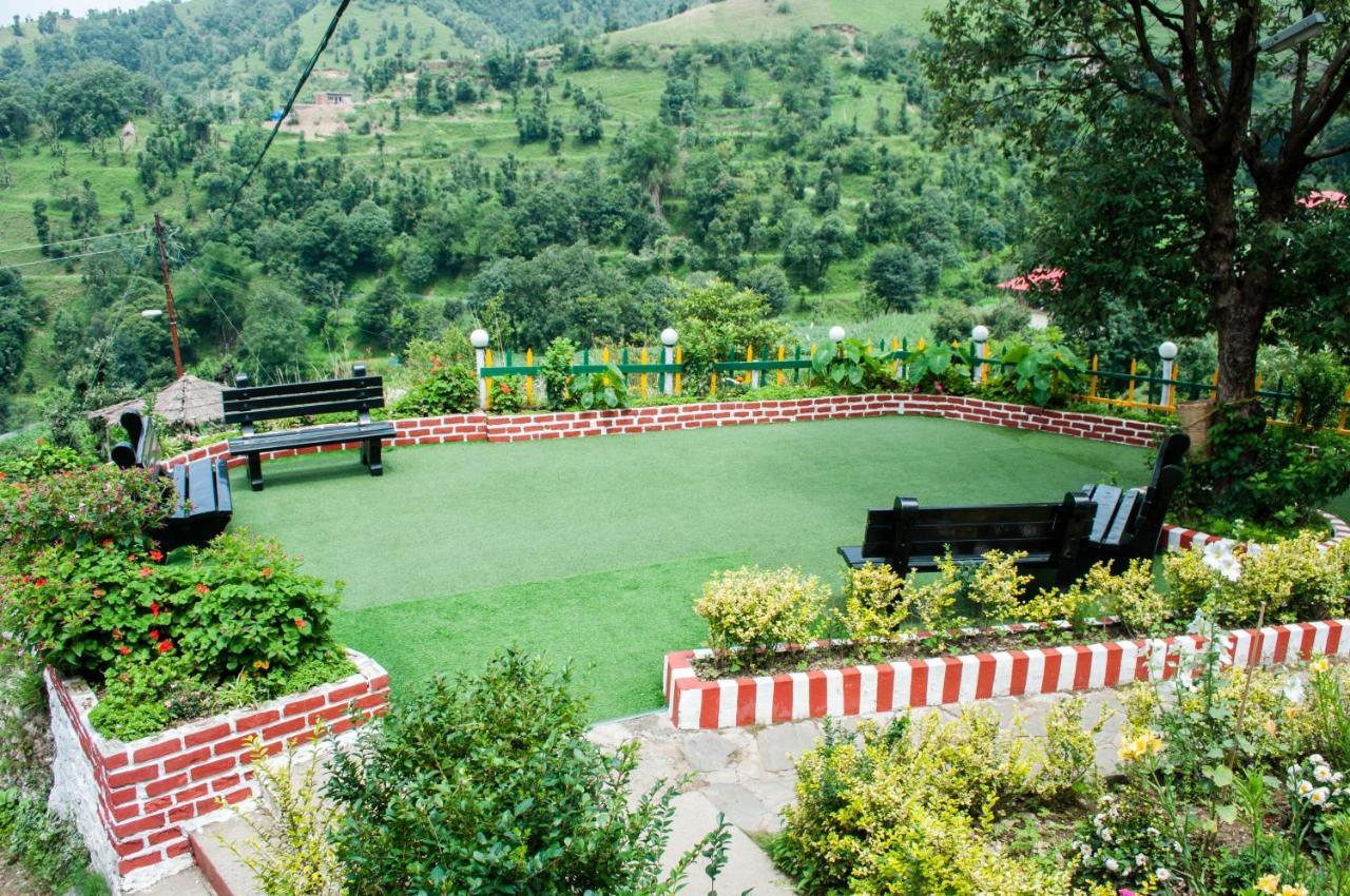 Oakwood Hamlet Resort Шімла Екстер'єр фото